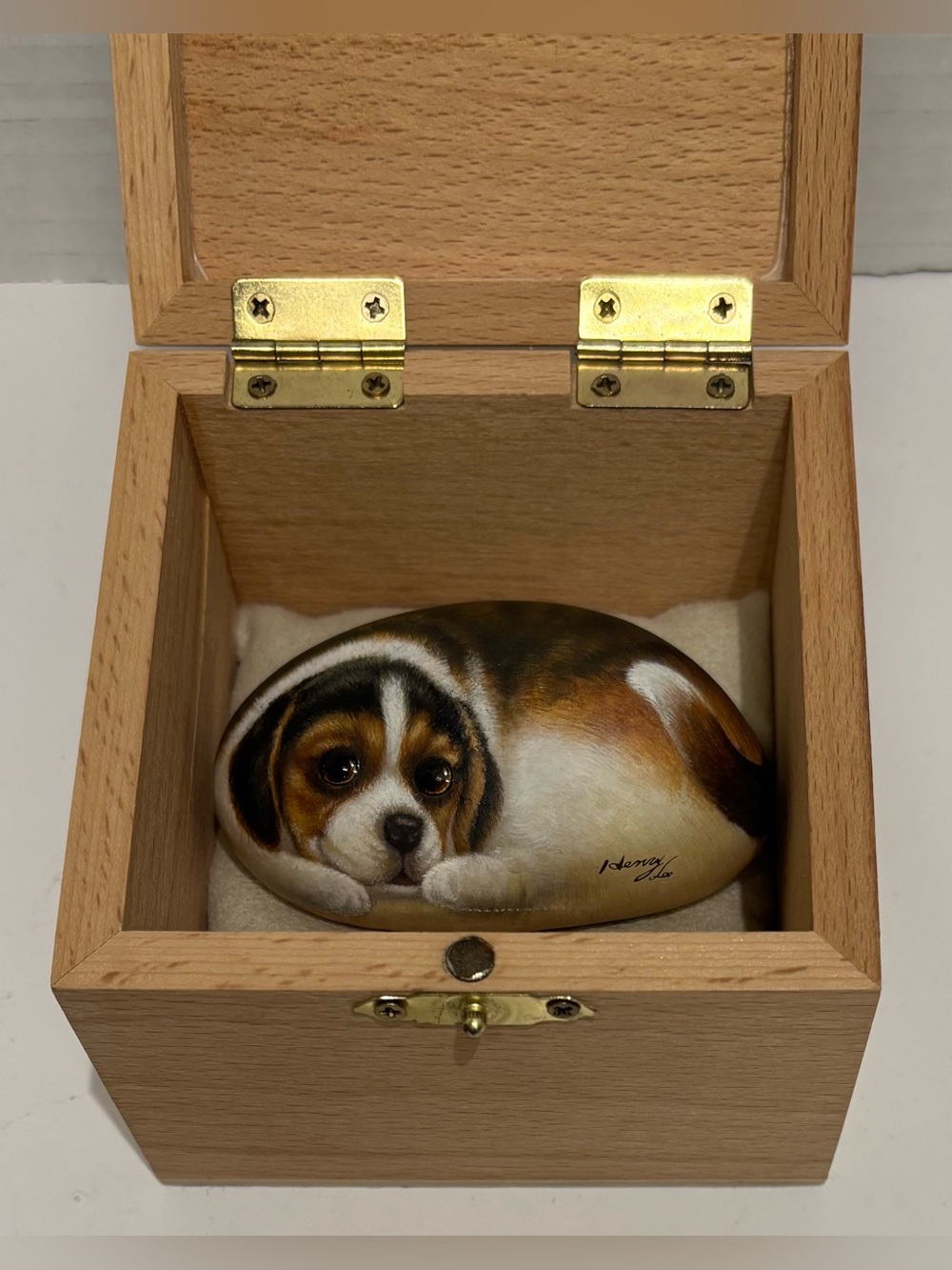 Vintage Henry Cats & Friends Painted Signed Artstone Beagle Dog w/ Original Box